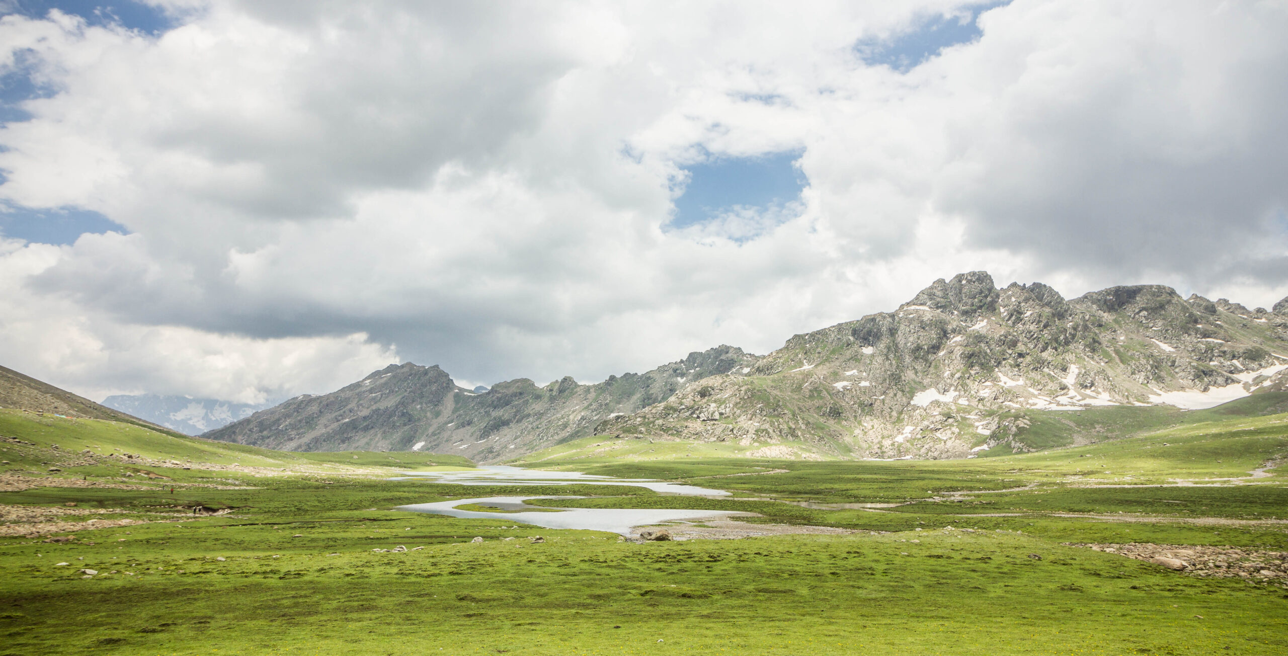 Tarsar Marsar Trek